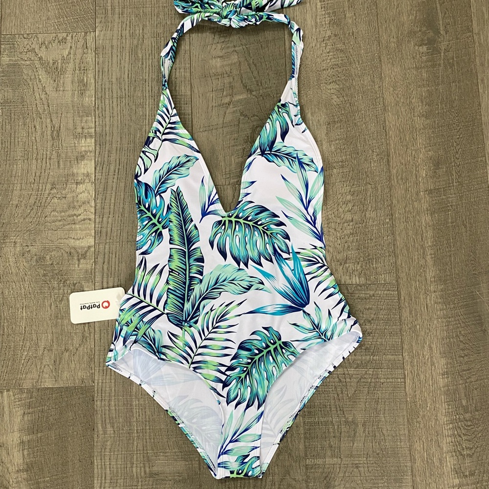 PatPat Women’s One Piece Halter Swimsuit
